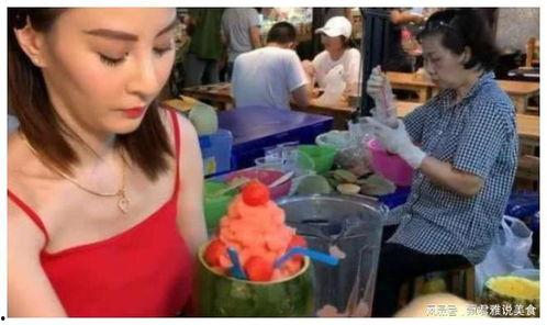 大妈吃瓜卖货视频,揭秘短视频带货新潮流