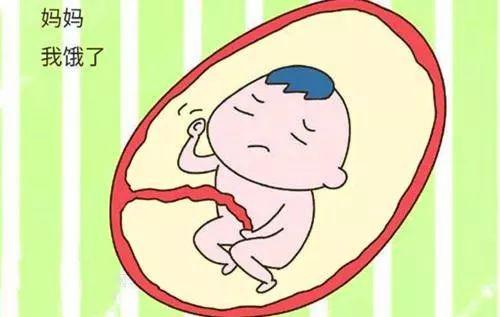 老妈饿到吃瓜,竟意外发现瓜果美味新境界